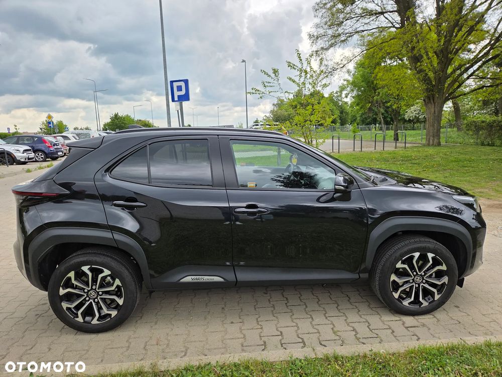 Toyota Yaris Cross Hybrid 1.5 Comfort AWD - 36