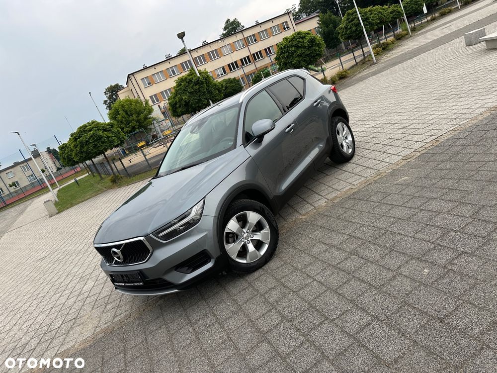 Volvo XC 40 D3 Momentum - 2