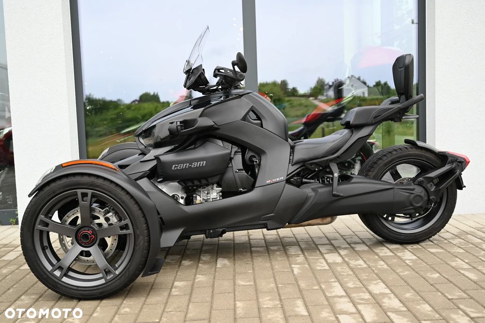 Can-Am Ryker - 3