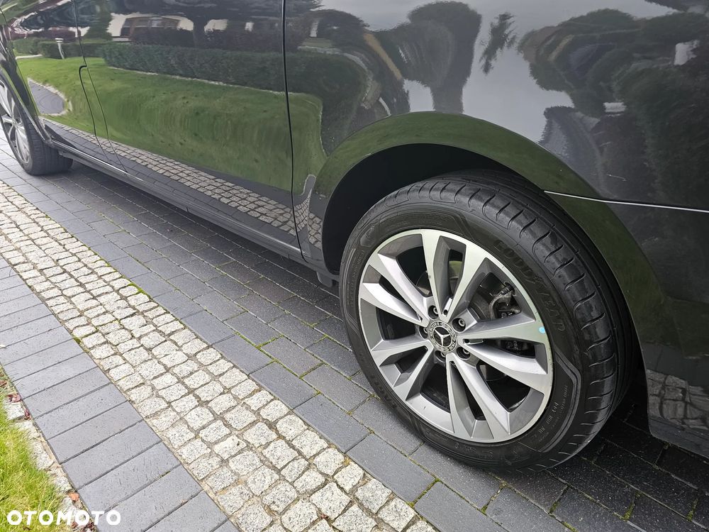 Mercedes-Benz Klasa V 300 d Avantgarde 9G-Tronic - 7