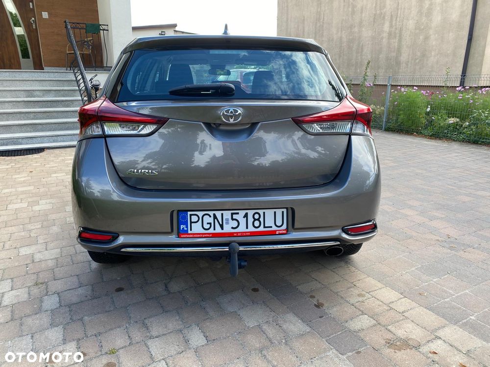 Toyota Auris 1.2 T Premium - 4