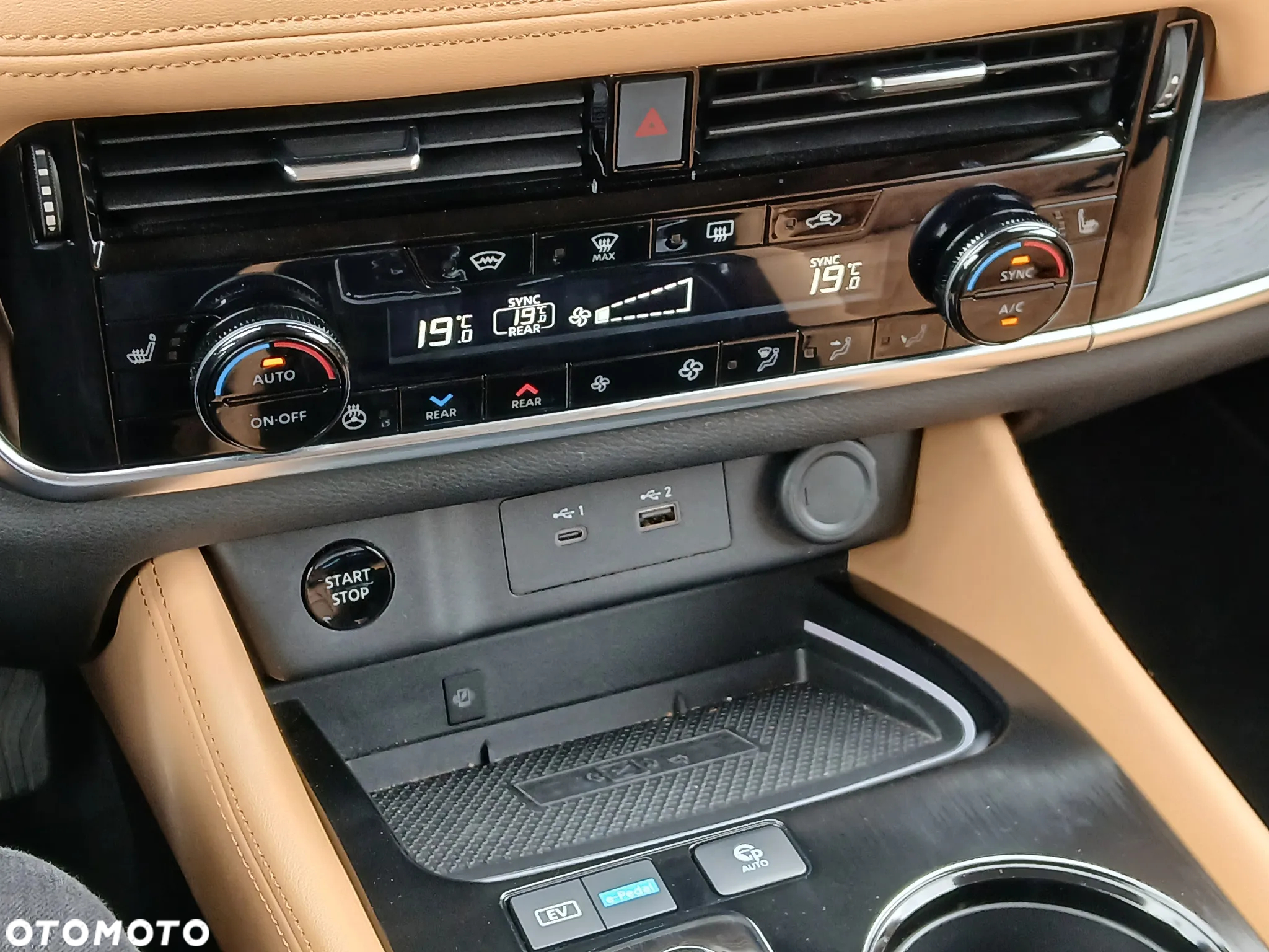 Nissan X-Trail - 11