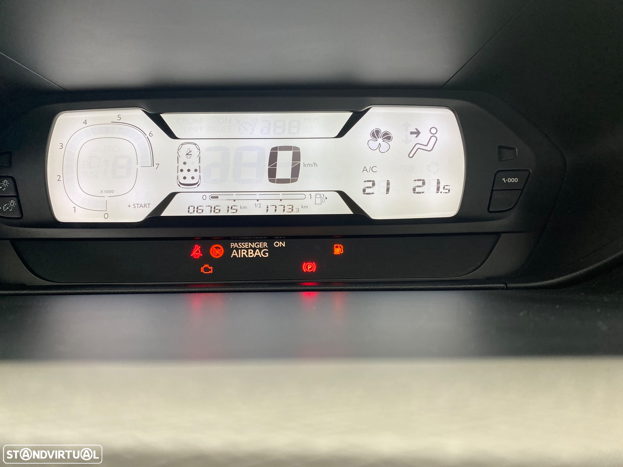 Citroën C4 Grand Picasso 1.6 BlueHDi Live - 30