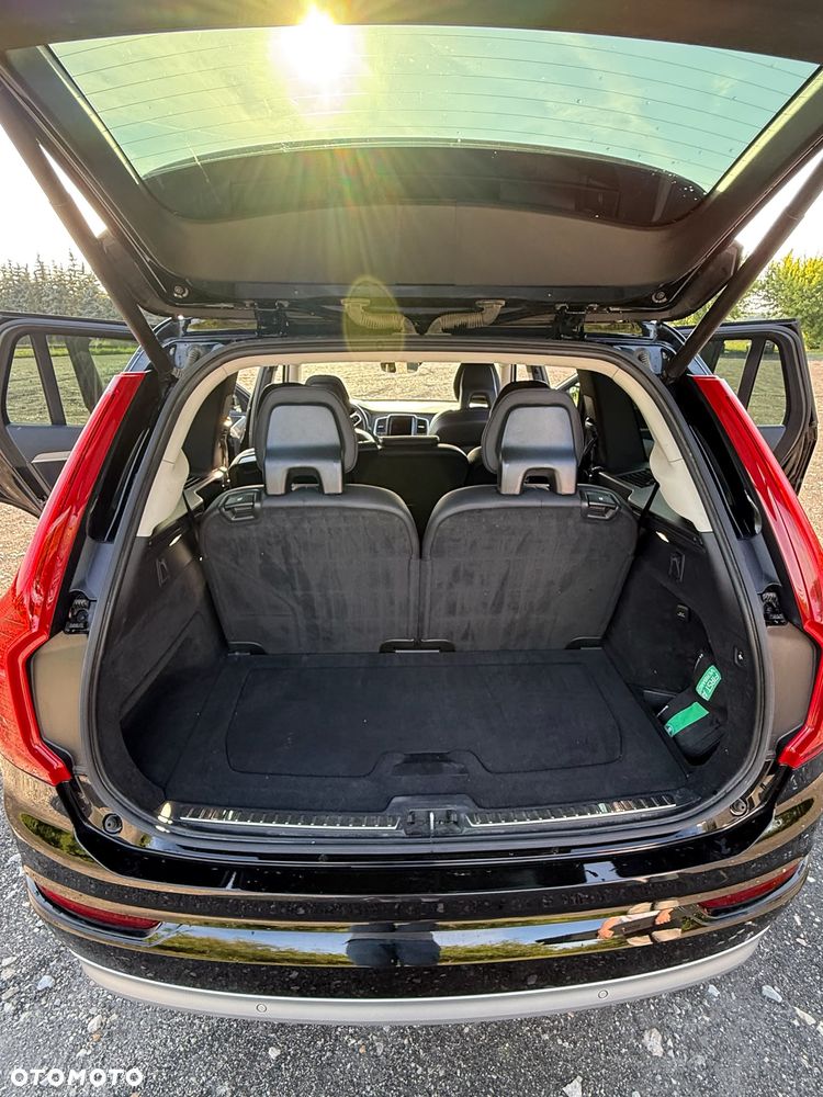 Volvo XC 90 B5 D AWD Momentum 7os - 22