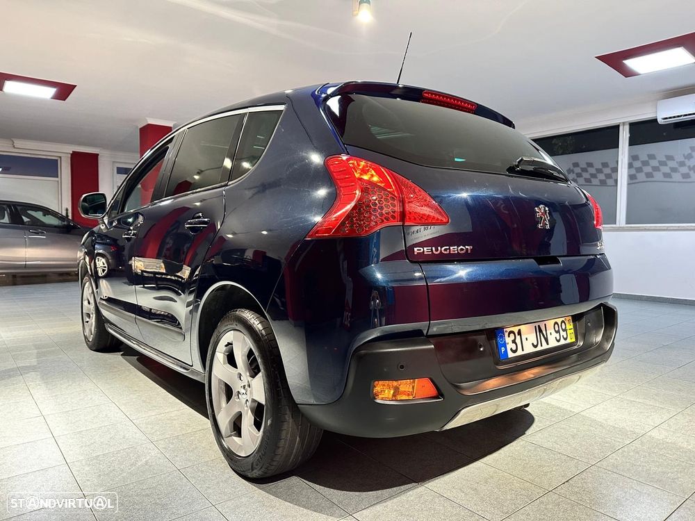 Peugeot 3008 1.6 HDi Executive - 10