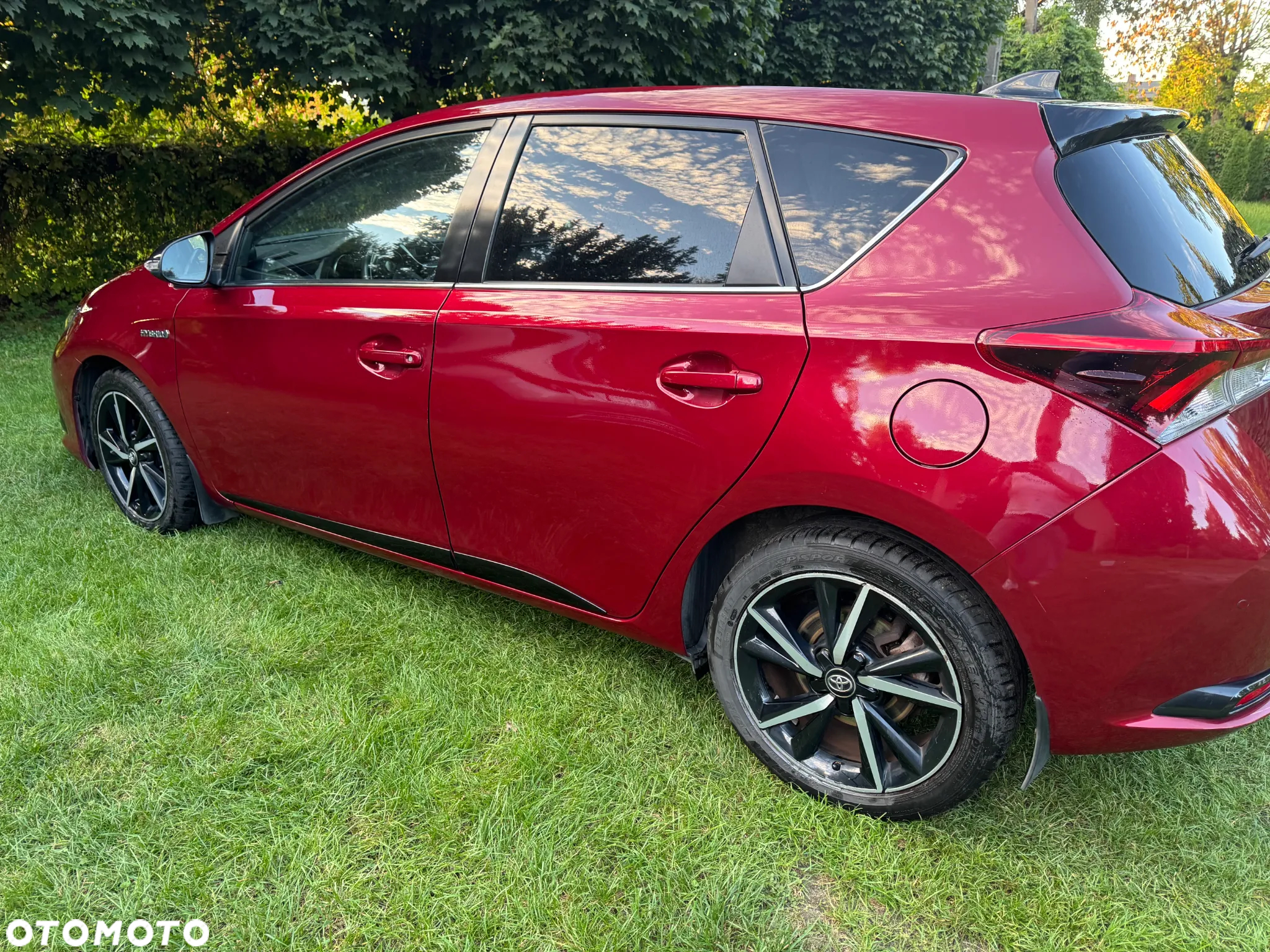 Toyota Auris Hybrid 135 Prestige - 4