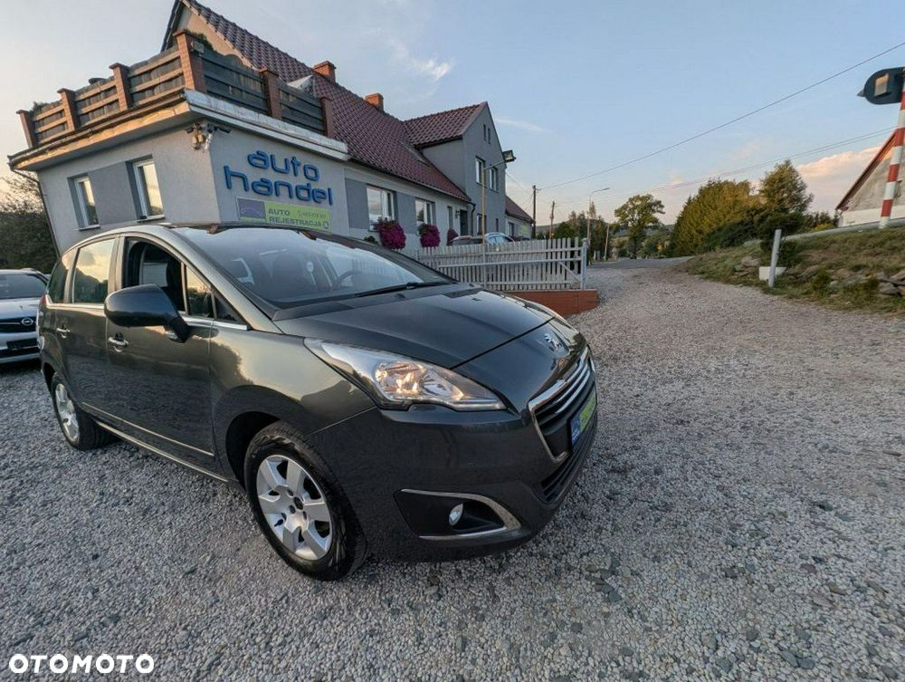 Peugeot 5008