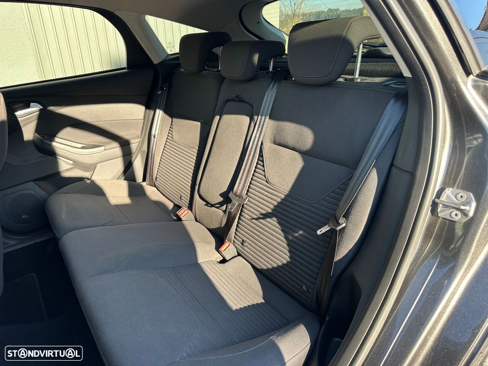 Ford Focus 1.0 SCTi Titanium - 11