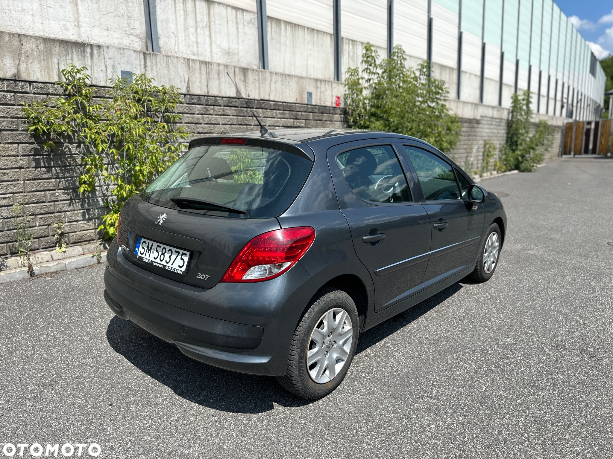 Peugeot 207 1.4 Trendy - 5