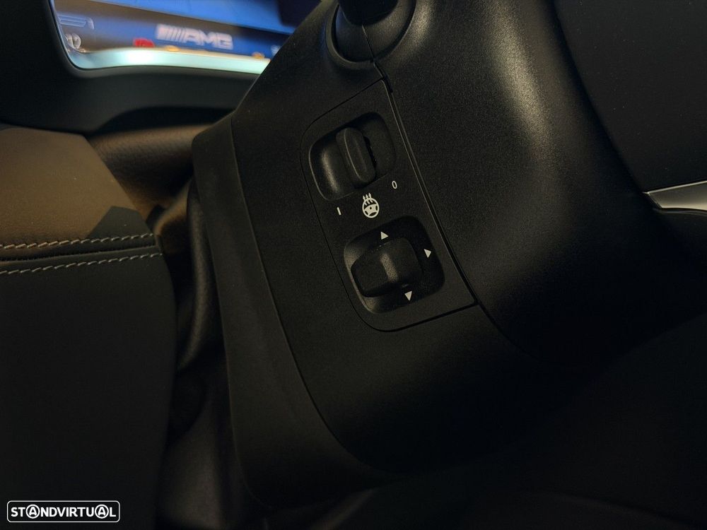 Mercedes-Benz SLS 63 AMG - 39