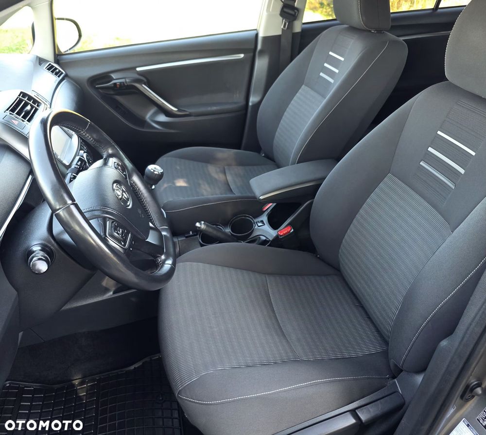 Toyota Verso - 20