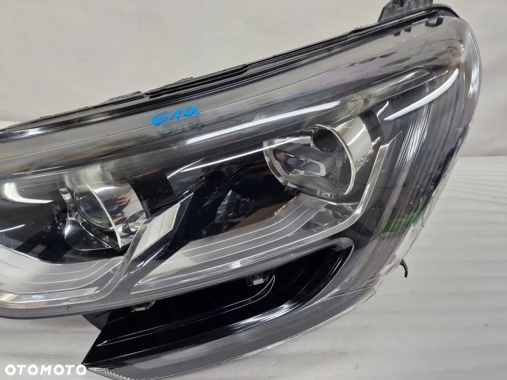 RENAULT MEGANE IV 16- SOCZEWKA LEWA LAMPA PRZEDNIA PRZÓD , NR 260602792R , NR AUKCJI LL610 - 4