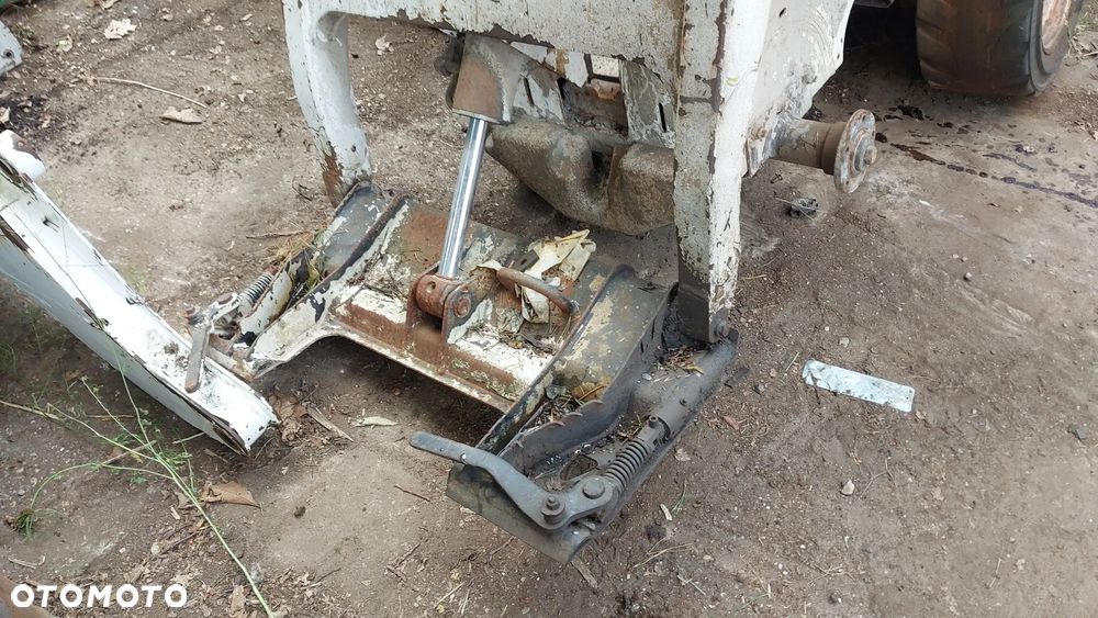 bobcat  463 kabina - 2