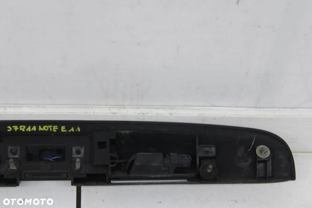 NISSAN NOTE E11 06R- BLENDA LISTWA KLAPY BAGAŻNIKA TYŁ TYLNA C30 - 6