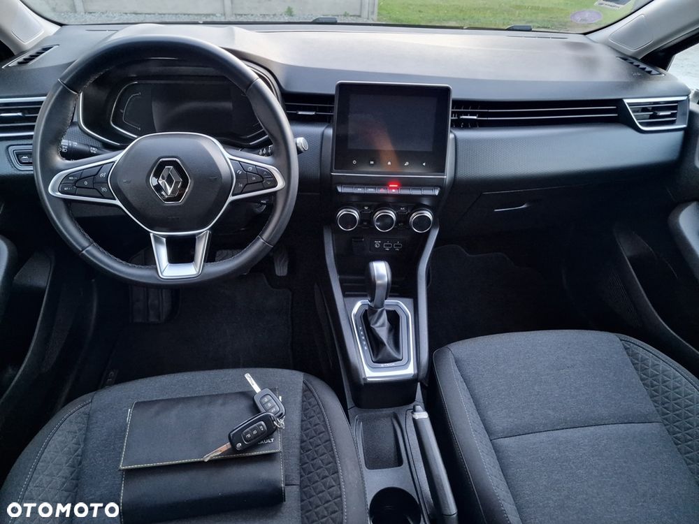 Renault Clio - 17
