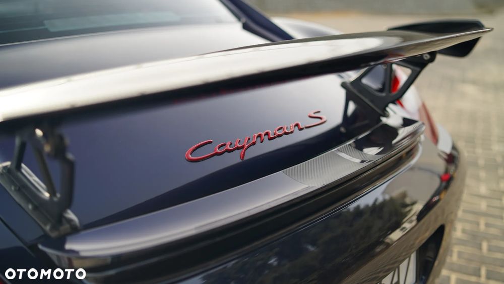 Porsche 718 Cayman - 40