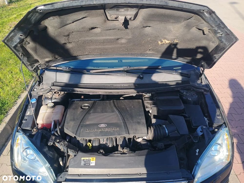 Ford Focus 2.0 16V Titanium - 17