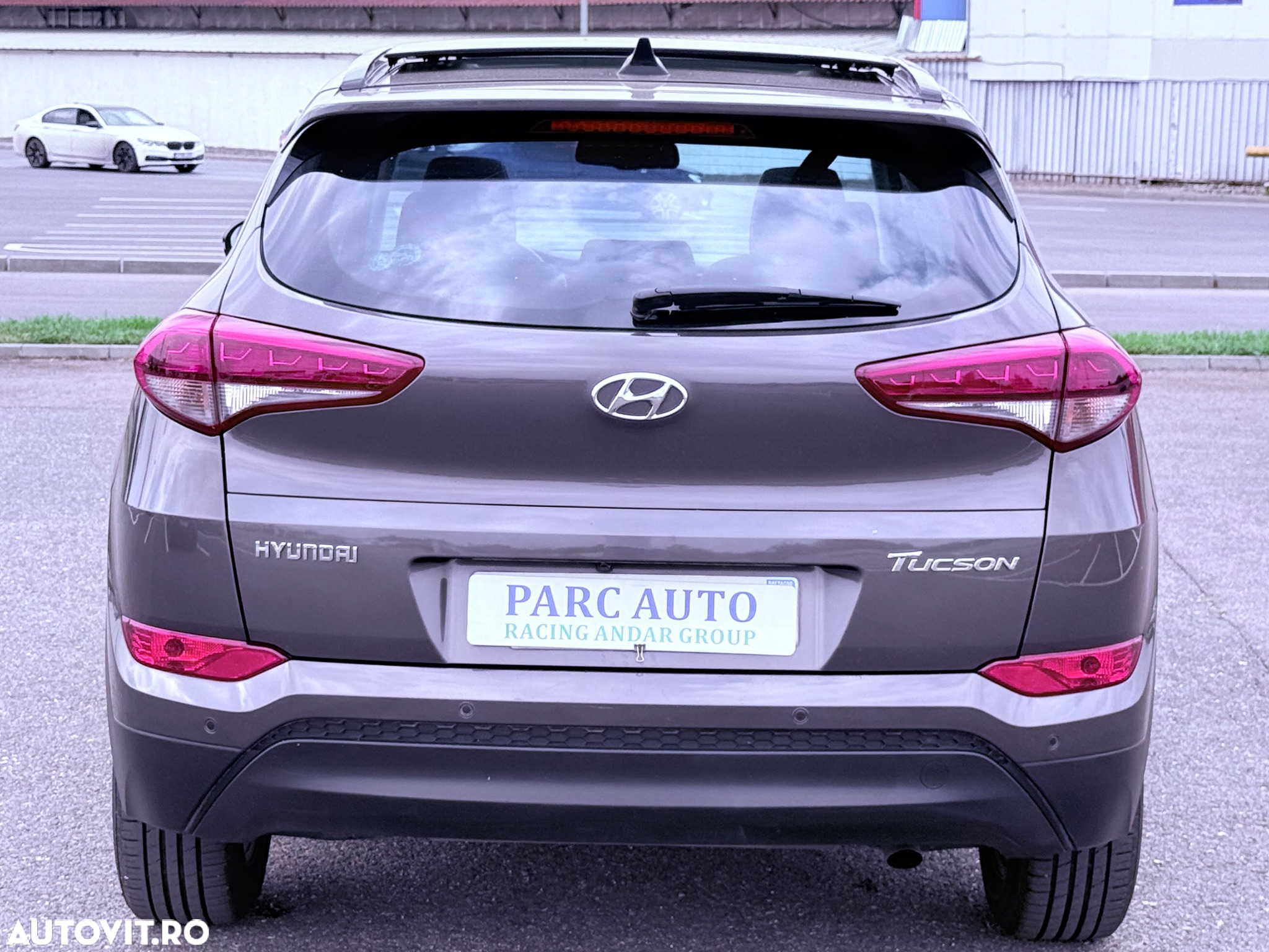 Hyundai Tucson blue 1.7 CRDi 2WD Passion Plus - 10