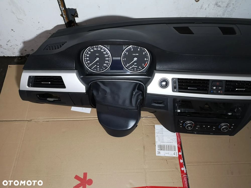 BMW E90 E91 DESKA KOKPIT KONSOLA ORYGINAŁ PULPIT - 5