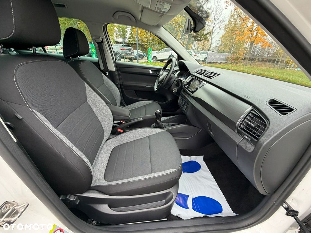 Skoda Fabia 1.0 TSI Drive 125 - 37