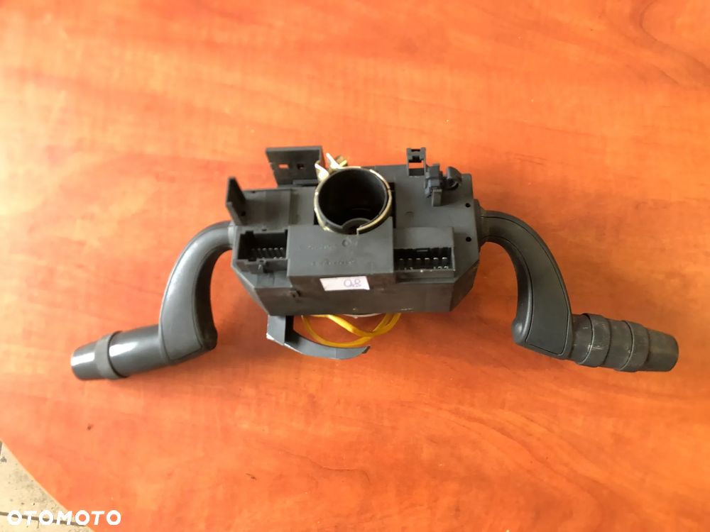 PRZEŁĄCZNIK ZESPOLONY FIAT IDEA 10400107012 - 2