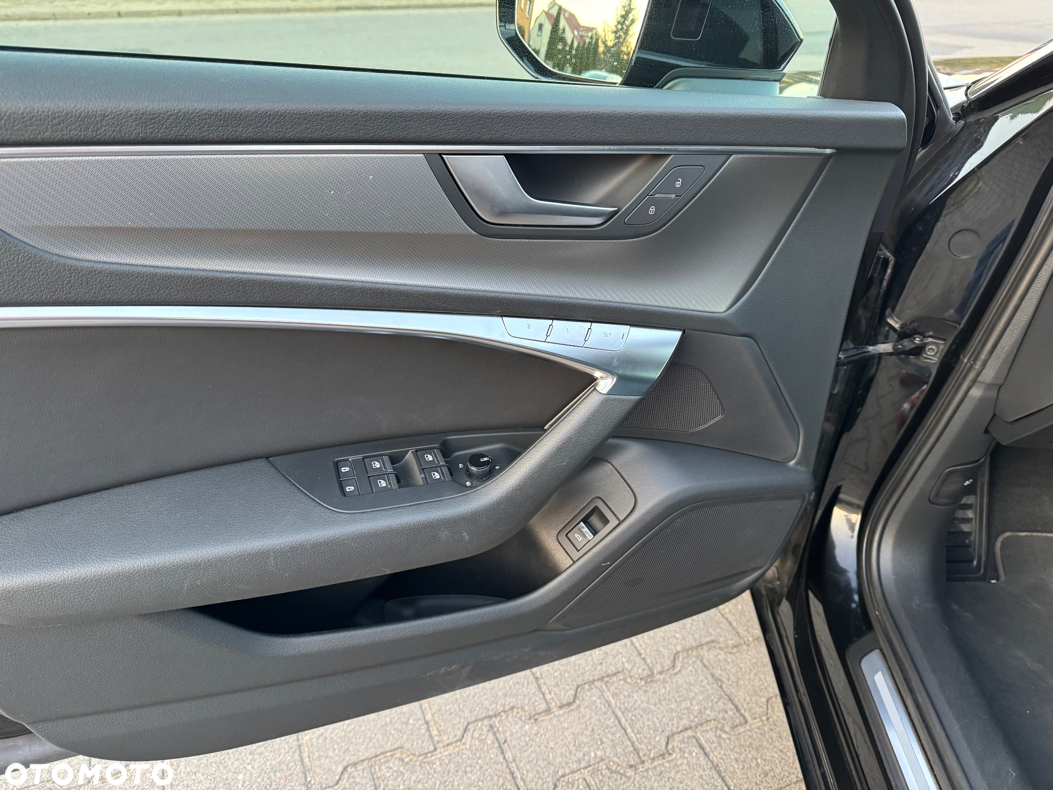 Audi A6 - 24