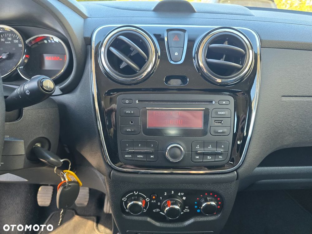 Dacia Lodgy 1.6 MPI 85 - 19