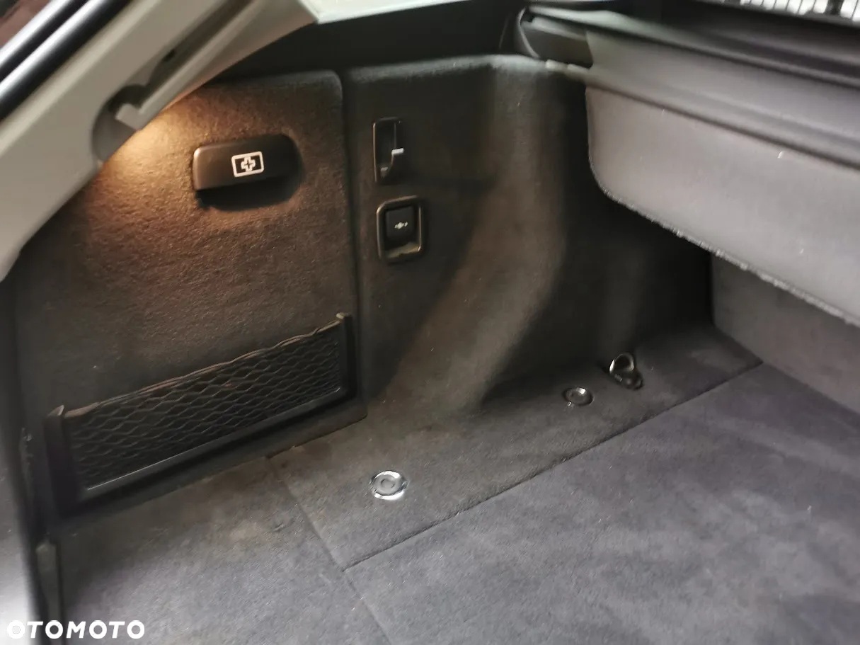BMW Seria 3 - 27