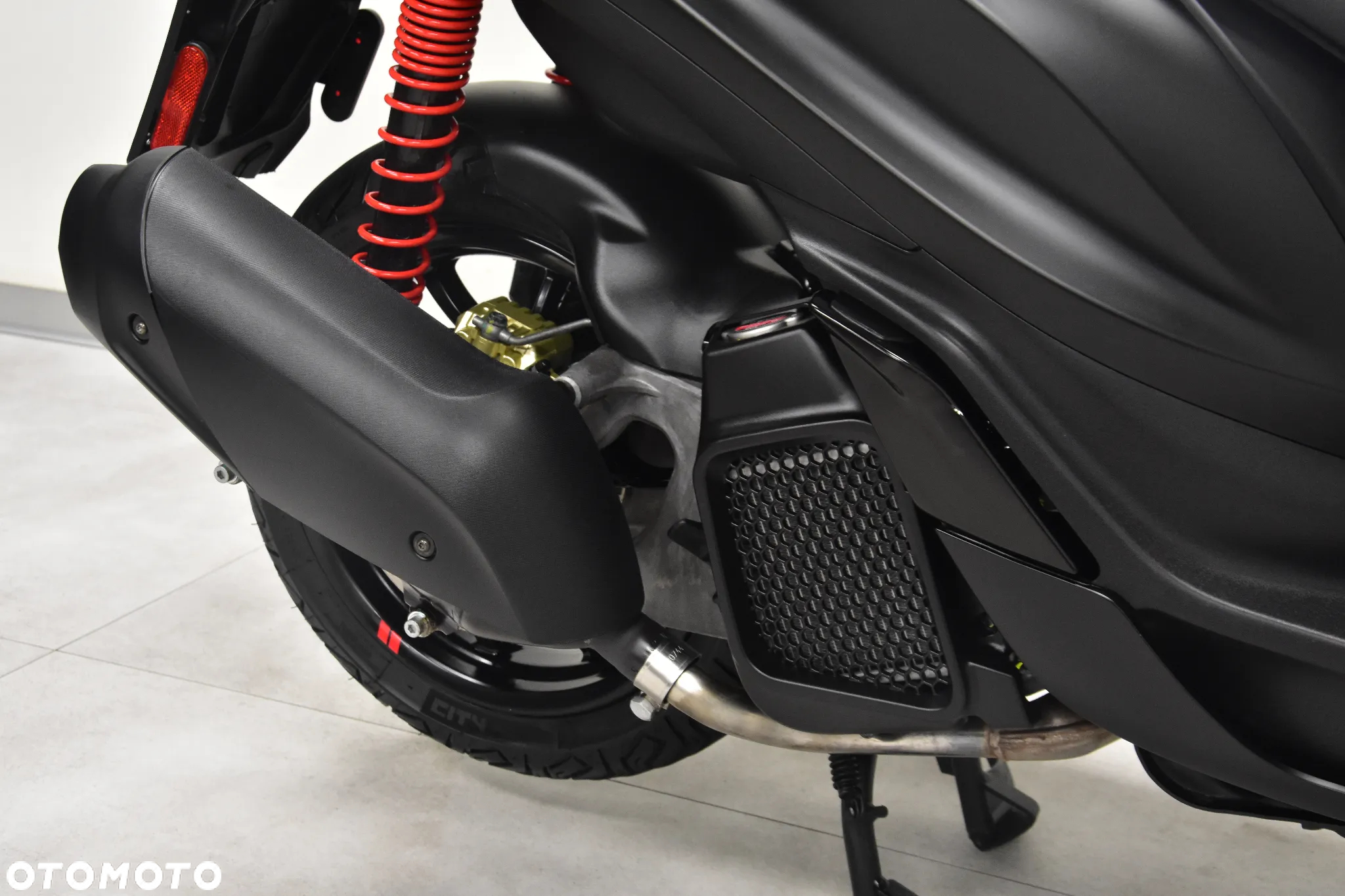Piaggio Medley - 25
