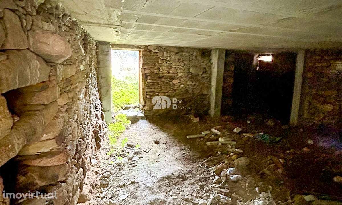 Moradia T3 - Barcos - Grande imagem: 2/12