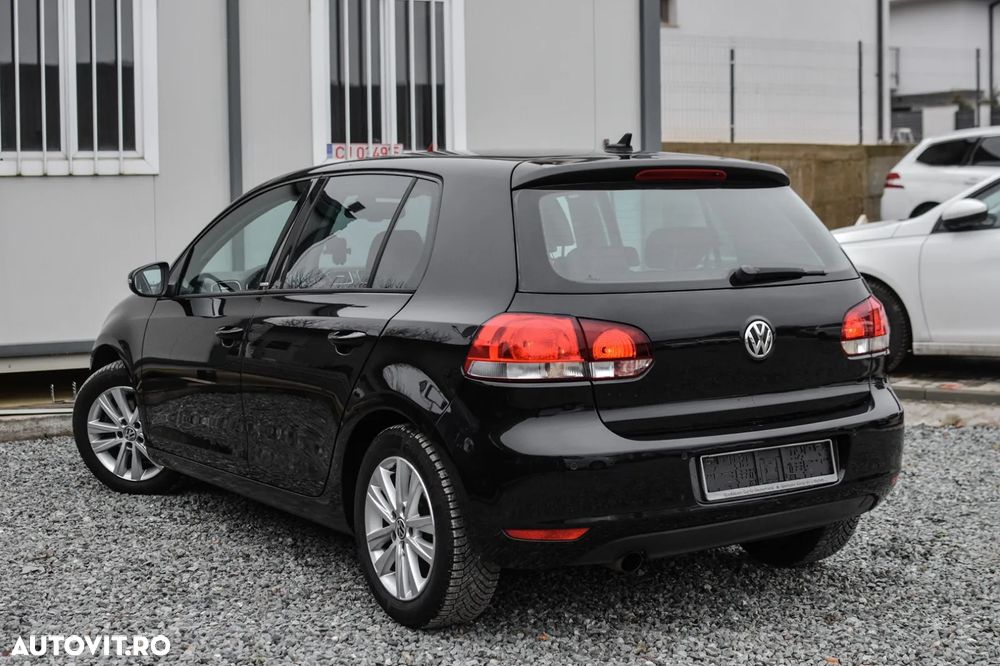 Volkswagen Golf - 3