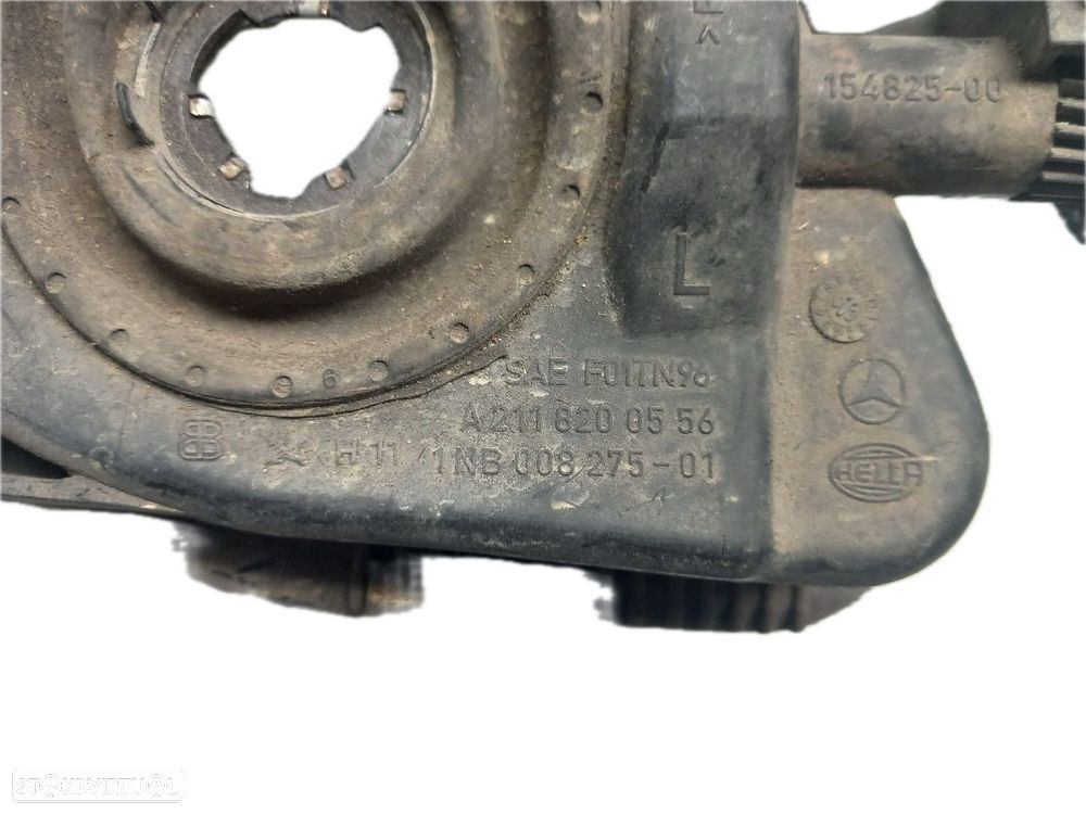 Farol Nevoeiro Mercedes-Benz E-Class (W211) - 3