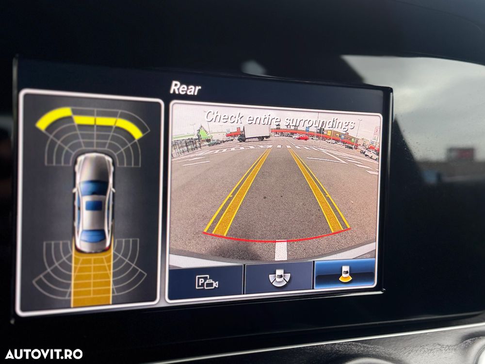 Mercedes-Benz E 220 d 9G-TRONIC Exclusive - 35