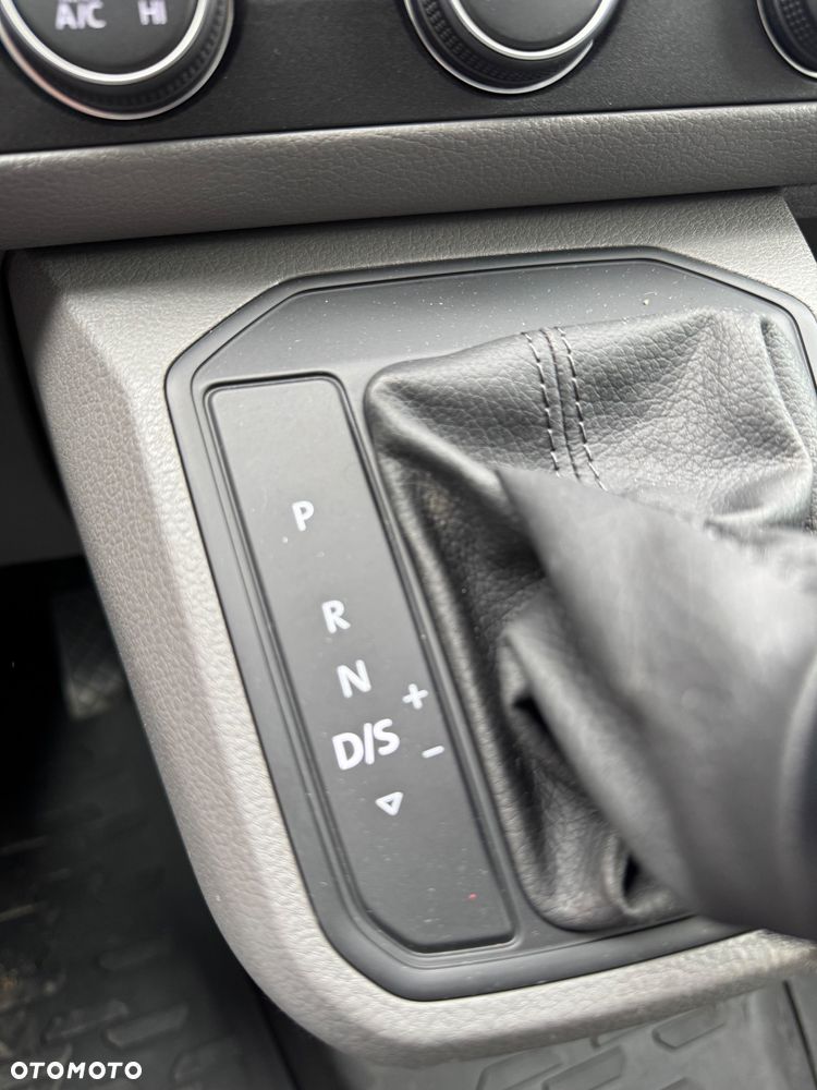 Volkswagen Transporter - 35