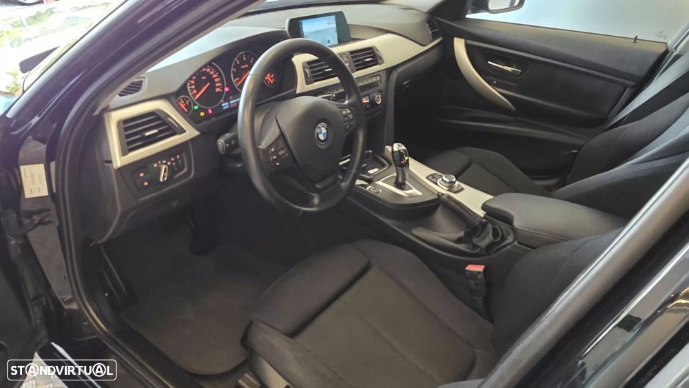 BMW 318 d Touring Aut. Sport Line - 6