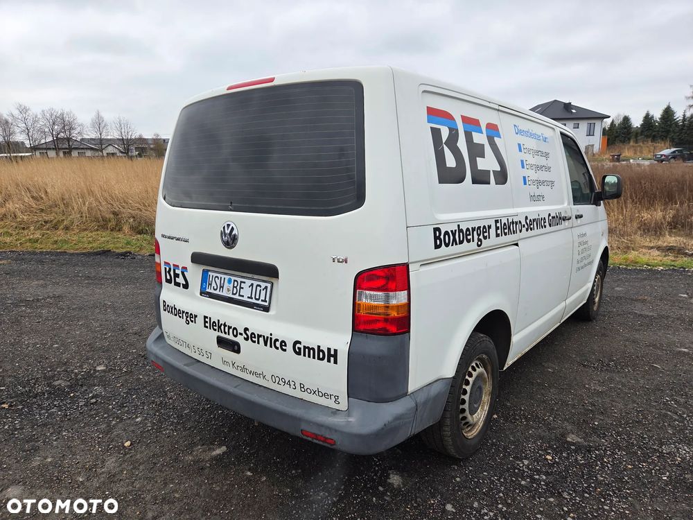 Volkswagen Transporter - 5