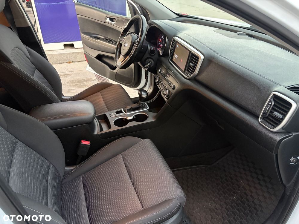 Kia Sportage 1.6 CRDI AWD Eco-Dynamics+ (48V M-H) DCT PLATINUM - 11