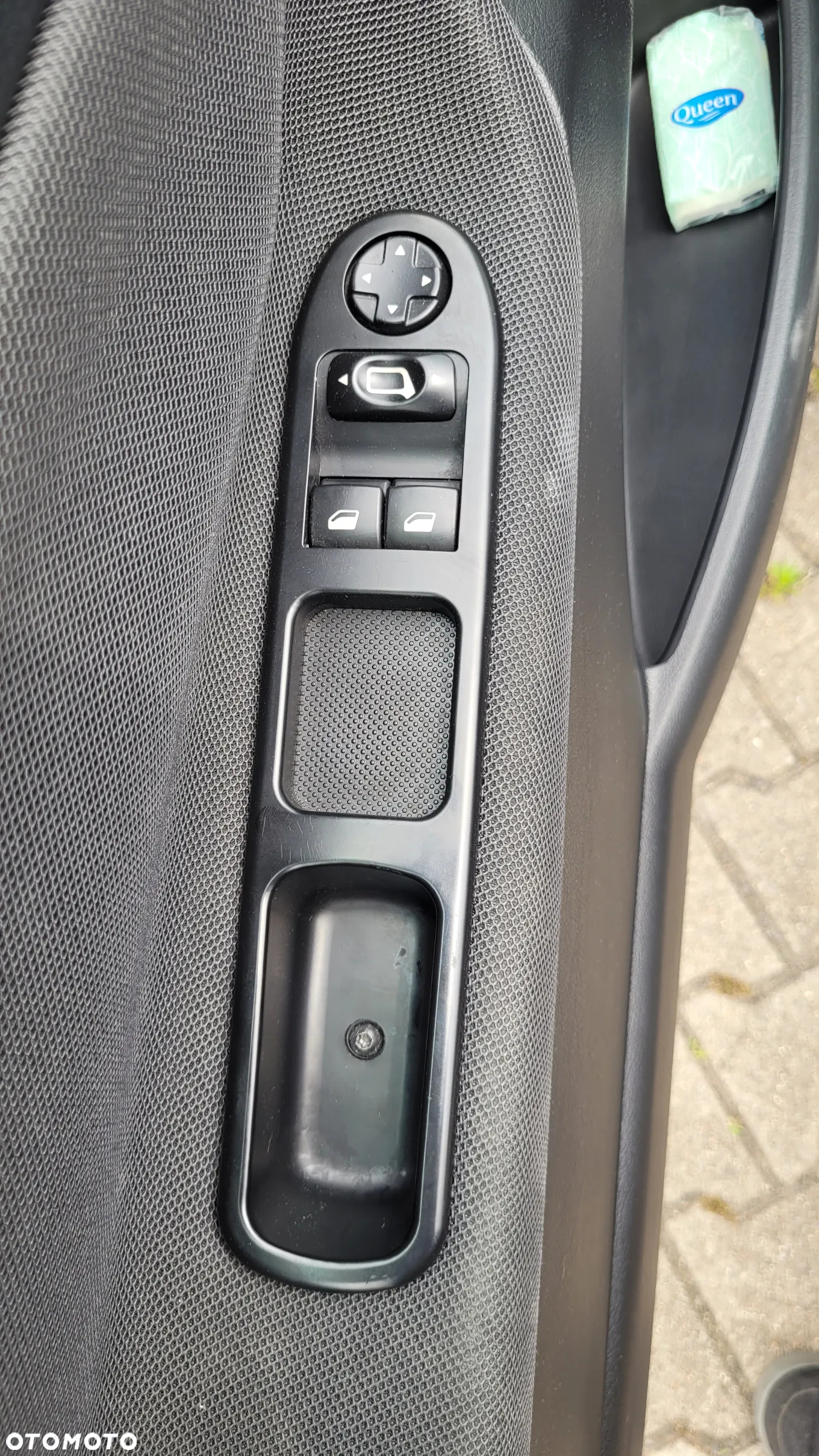 Peugeot 207 CC - 16
