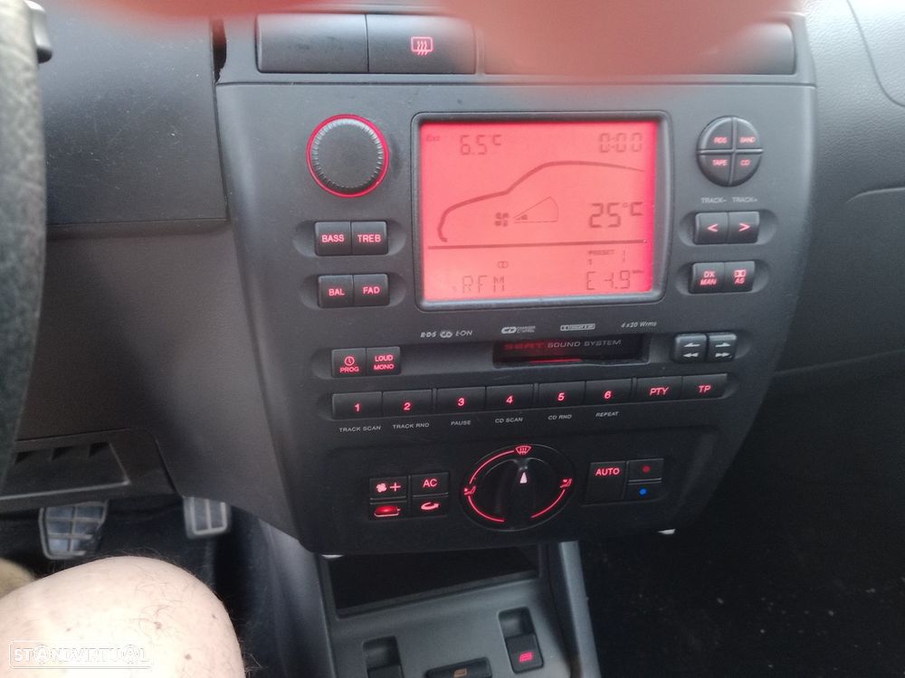 SEAT Cordoba Vario 1.4 16V Signo - 7