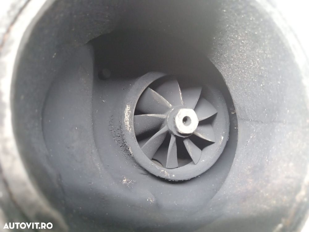 Turbo turbina 2.2 cdi a6110960999b Mercedes-Benz C-Class W203 [2000 - - 5
