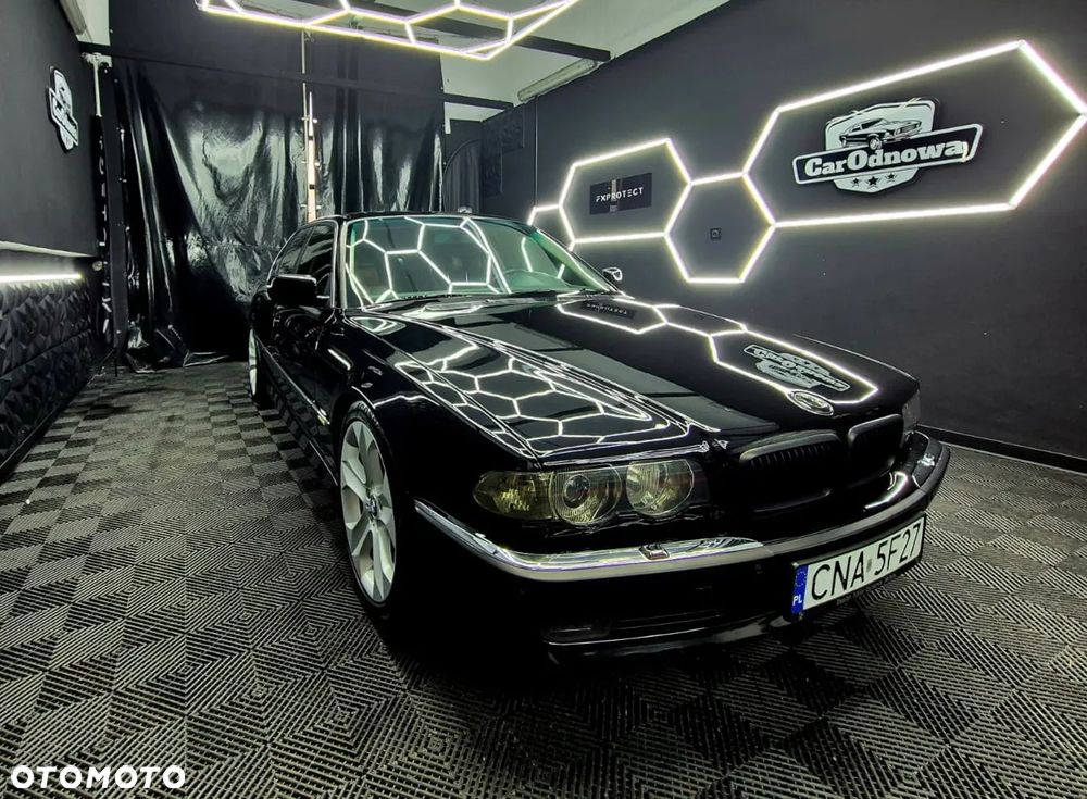 BMW Seria 7 - 1