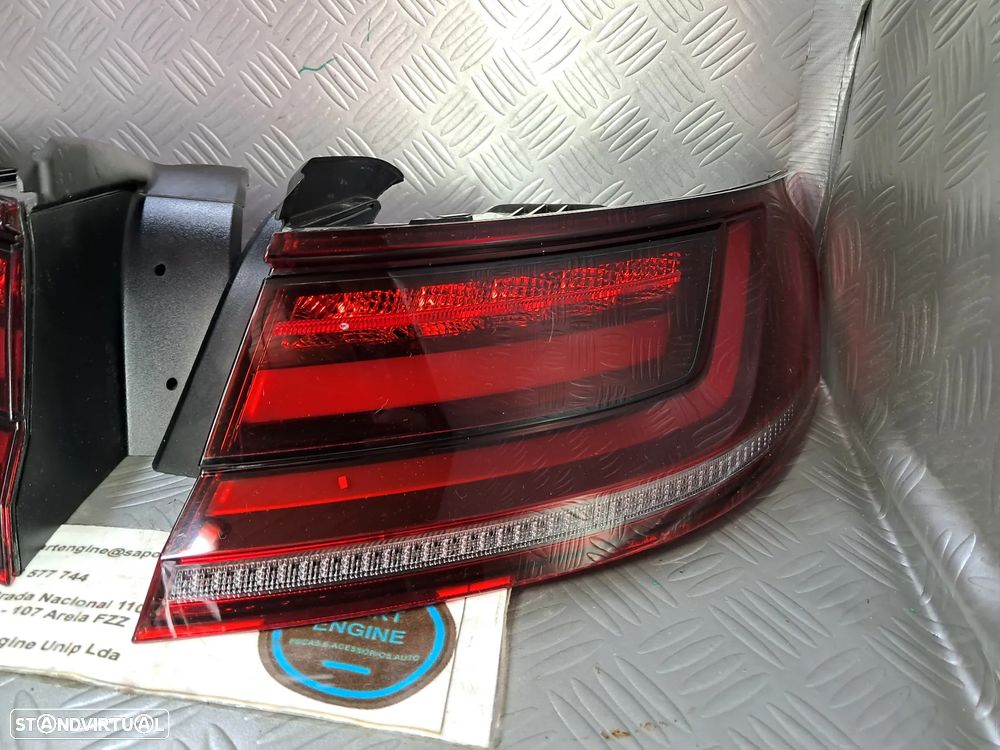 Farolim farolins VW Aerton em carro - 10