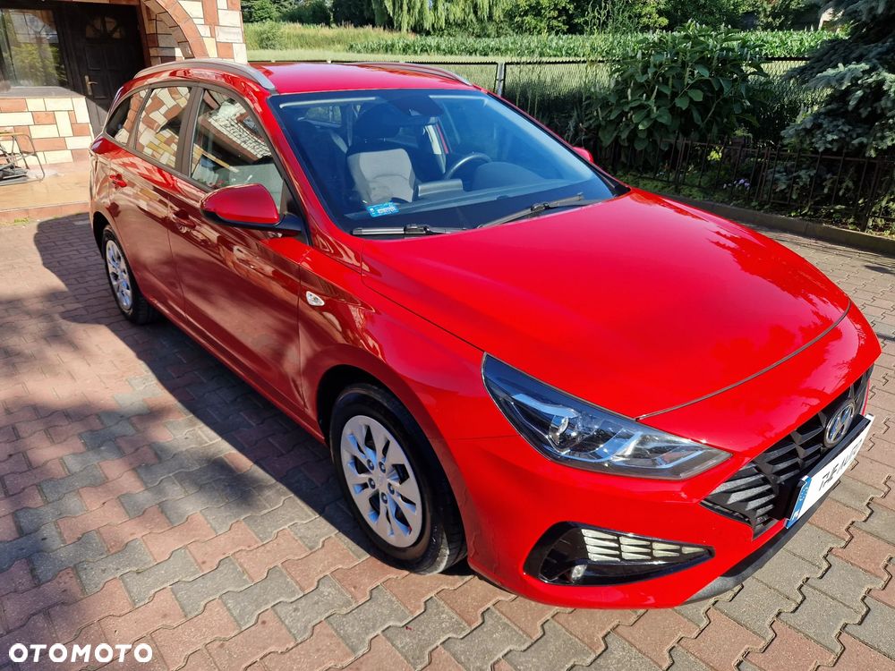 Hyundai i30 1.5 DPI Classic + - 38