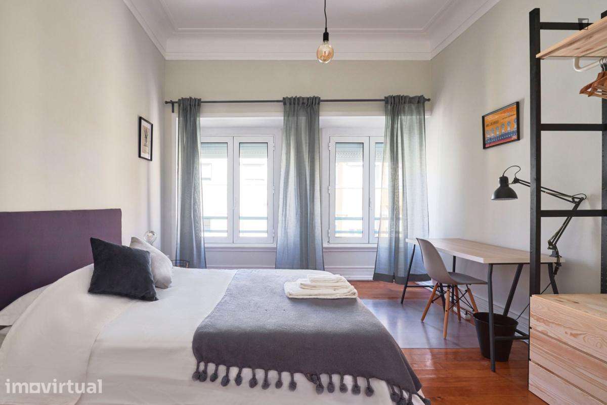 Quarto - localizado em Entrecampos Lisbon - Grande imagem: 2/56