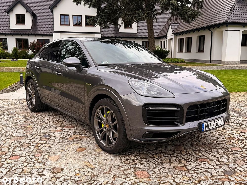 Porsche Cayenne E-Hybrid - 5