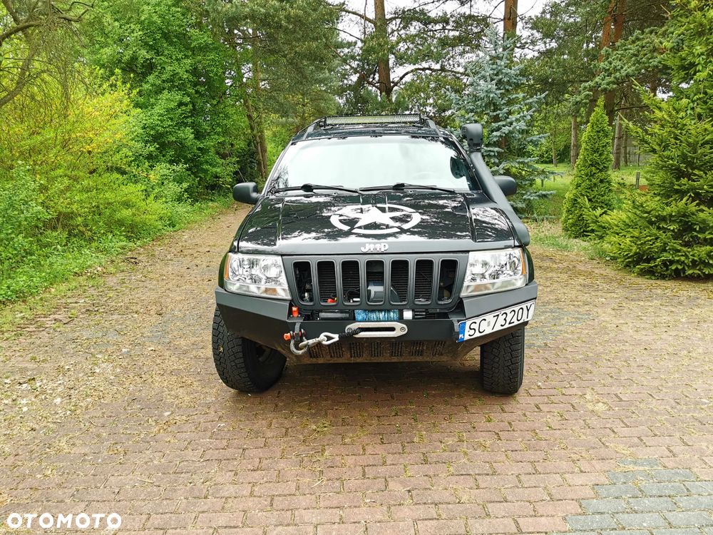 Jeep Grand Cherokee - 1