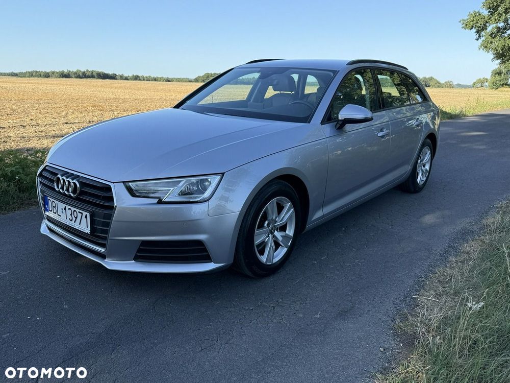 Audi A4 Avant 2.0 TDI S tronic design - 25