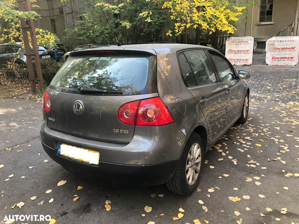 Stop stanga/Stop dreapta aripa spate VW Volkswagen Golf 5 - 2