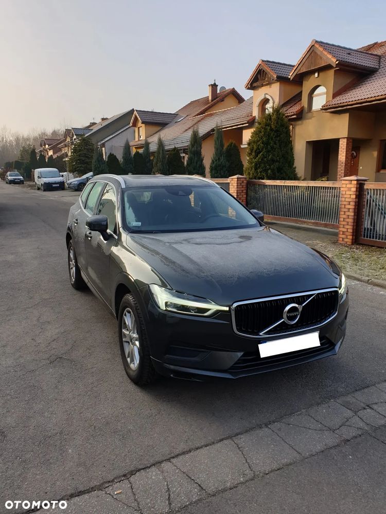 Volvo XC 60 D5 AWD Momentum - 1