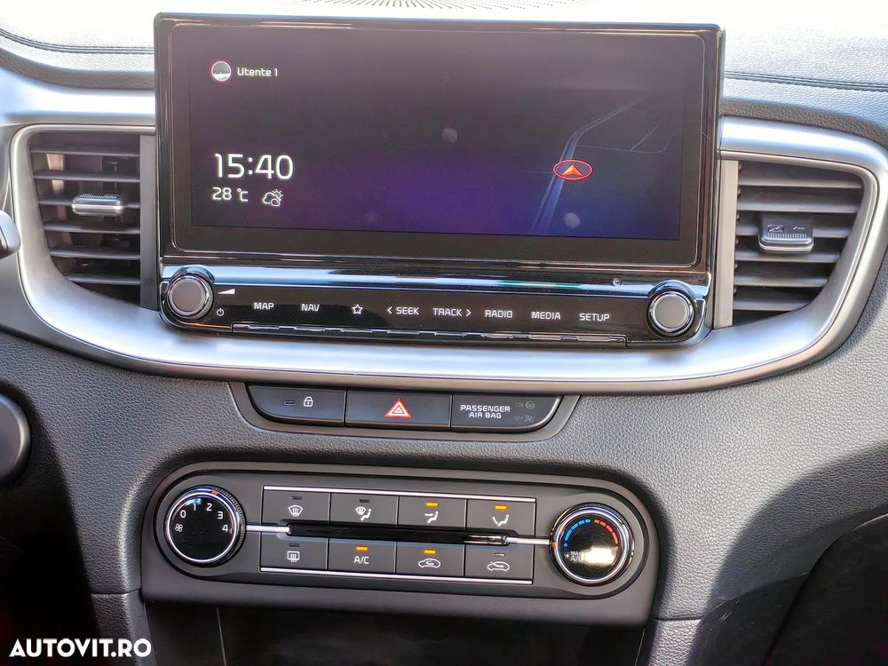 Kia Ceed 1.6 CRDi (48V Mild-Hybrid) DCT7 Spirit - 21